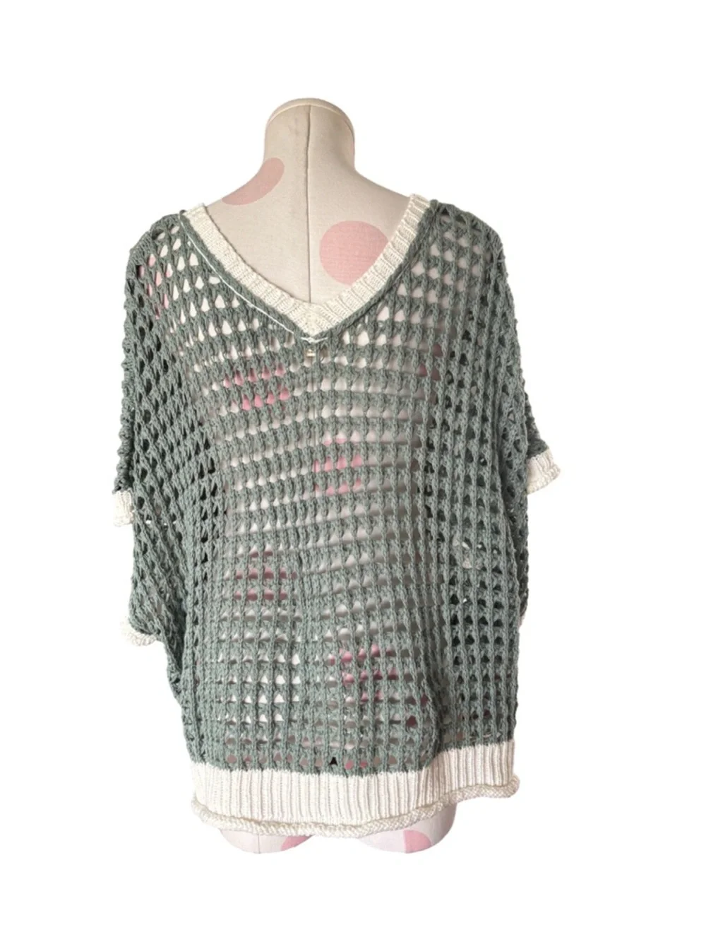 Open Crochet Oversized Peace Sign Sweater - POL - Picture 5 of 10